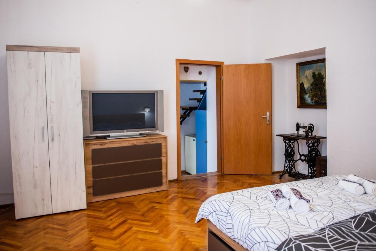 Apartamento Troll'S House Sibiu Exterior foto