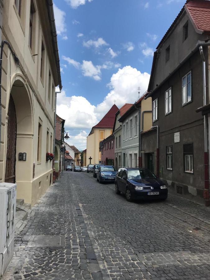 Apartamento Troll'S House Sibiu Exterior foto